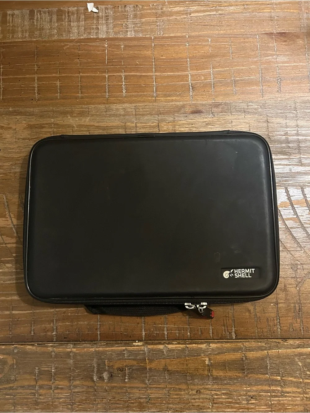 Logitech Portable White Keyboard in Hermit Shell Protective Carry Case